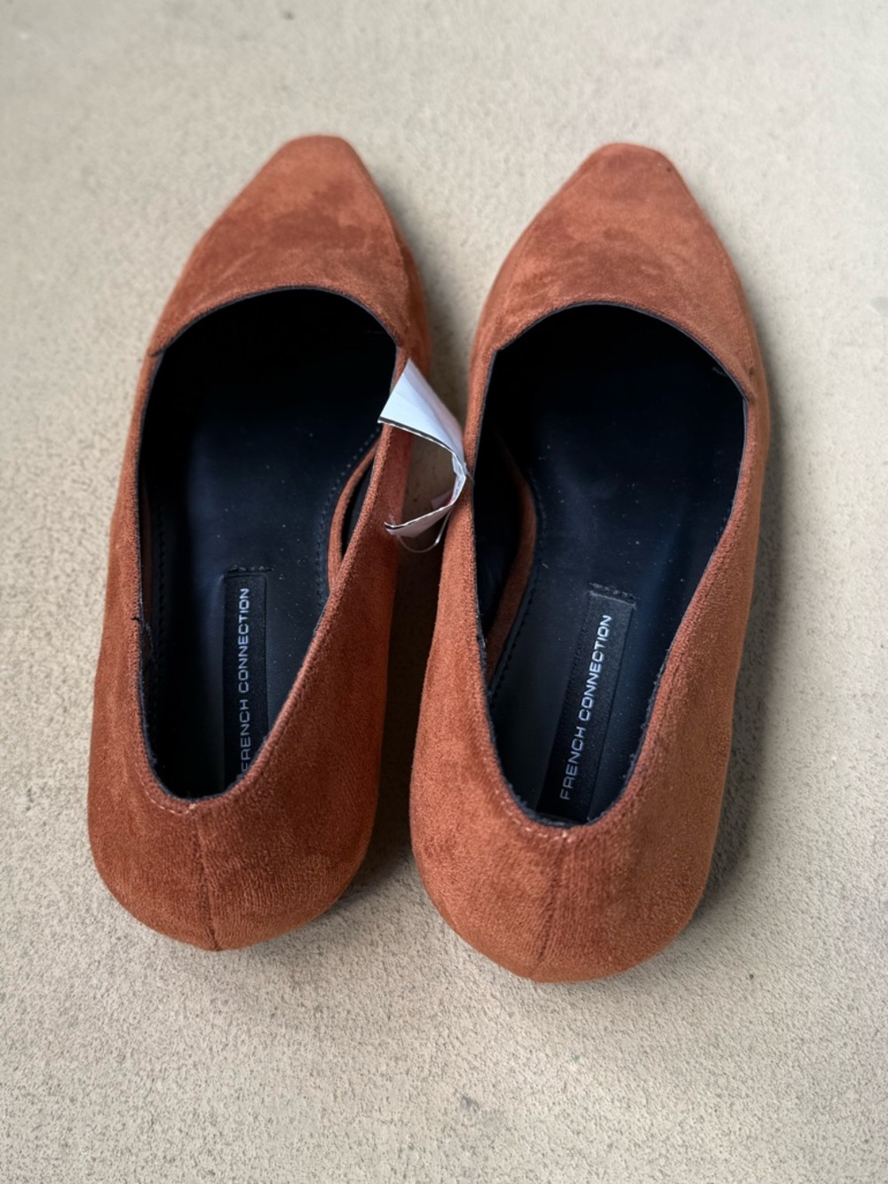 French Connection Women's Suede Loafers in Rust • Zapatos mocasines de mujer - Picture 4 of 15